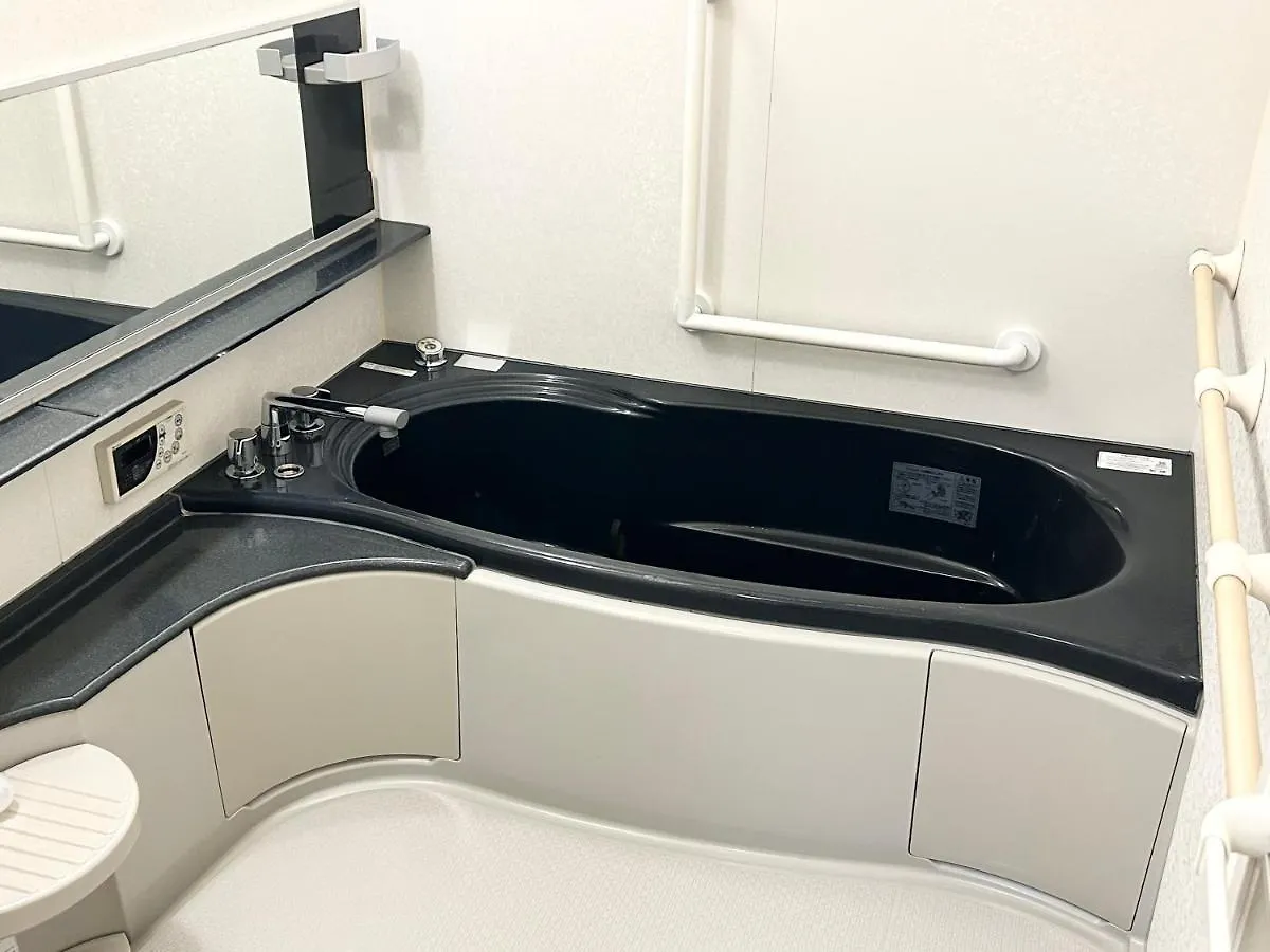 Apartment Matsuyamachi Dotonbori Condo Osaka